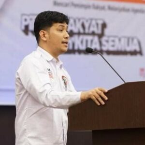 Ketua Ikatan Alumni SMA Negeri 2 (SMADA) Polewali Sekaligus Anggota DPRD Sulbar Risbar Berlian Bachri